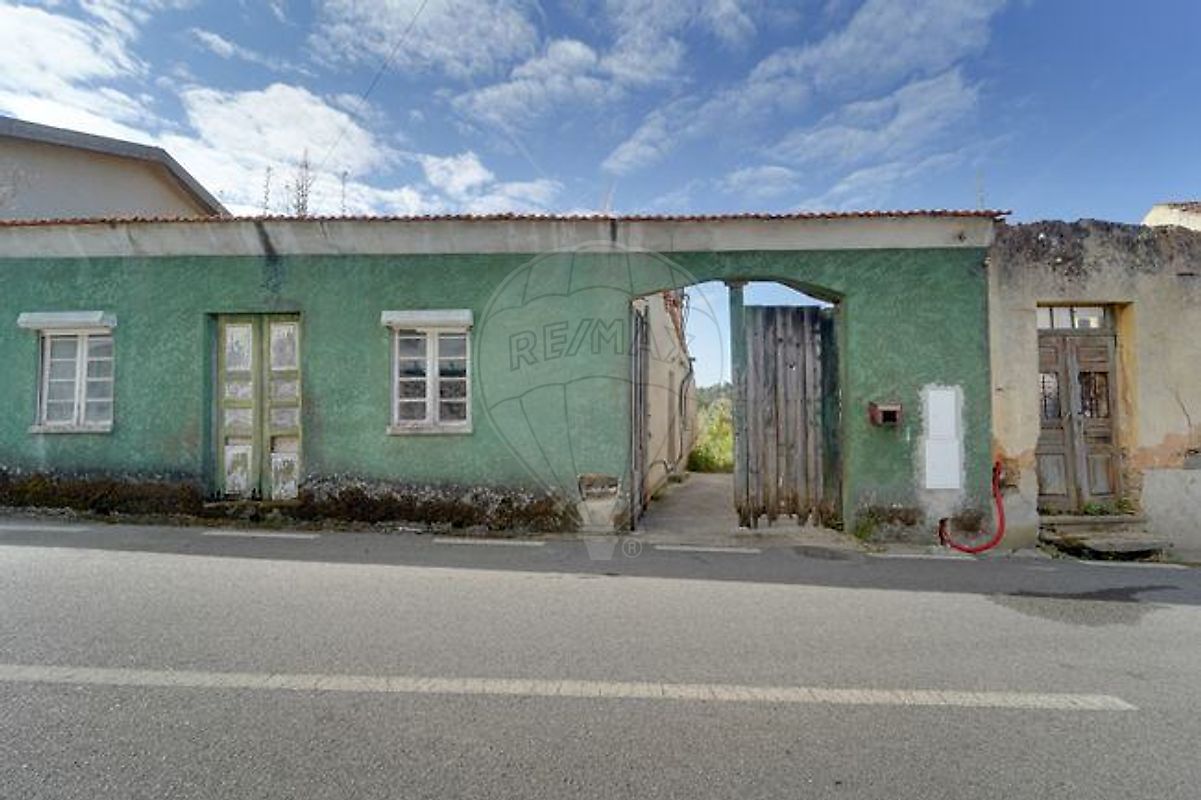 Moradia - Avelãs de Cima, Anadia, Aveiro