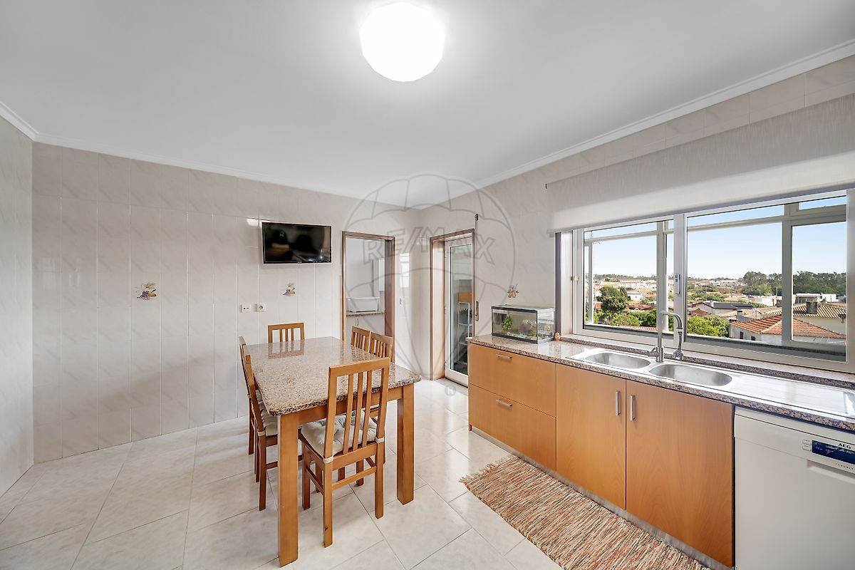 Apartamento T3 à venda em Pinheiro da Bemposta, Travanca e Palmaz, Oliveira de Azeméis — foto 6