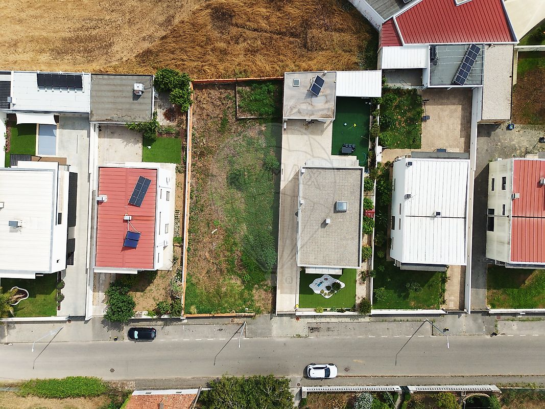 Terreno - Bustos, Troviscal e Mamarrosa, Oliveira do Bairro, Aveiro
