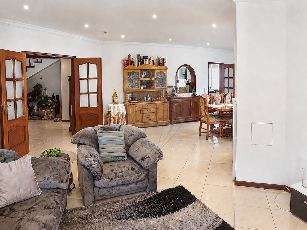 Moradia T5 à venda em Oliveirinha, Aveiro — foto 3