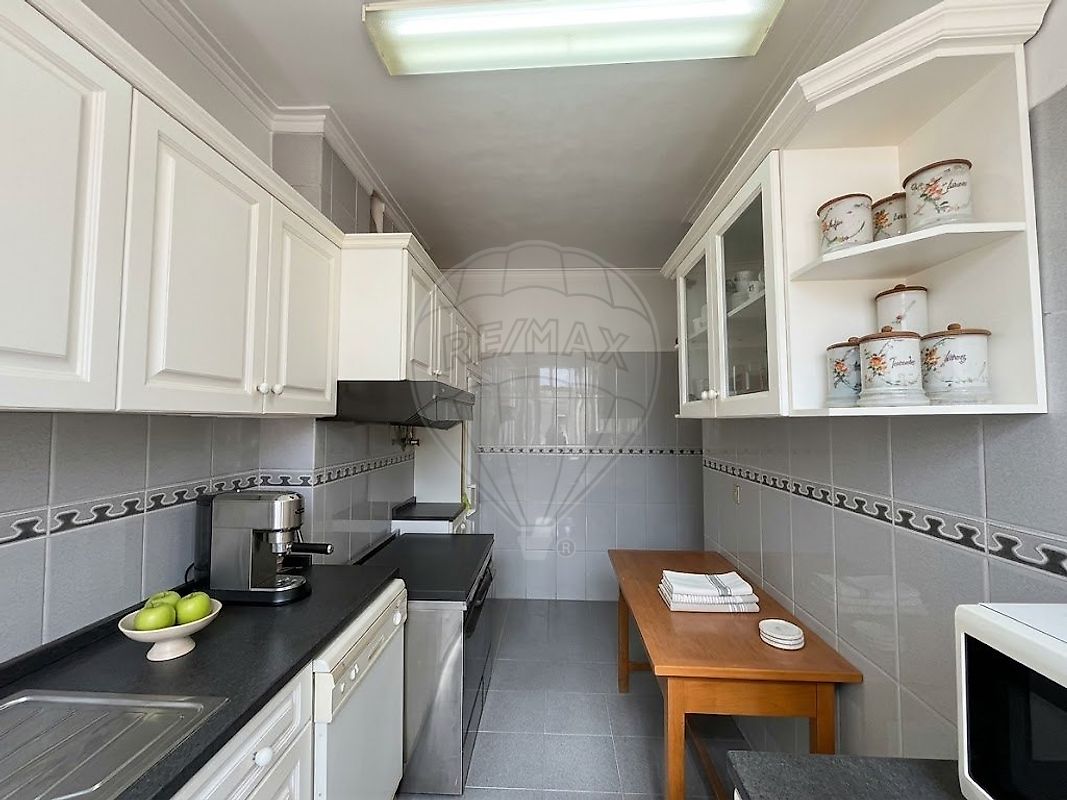 Apartamento T2 à venda em Odivelas