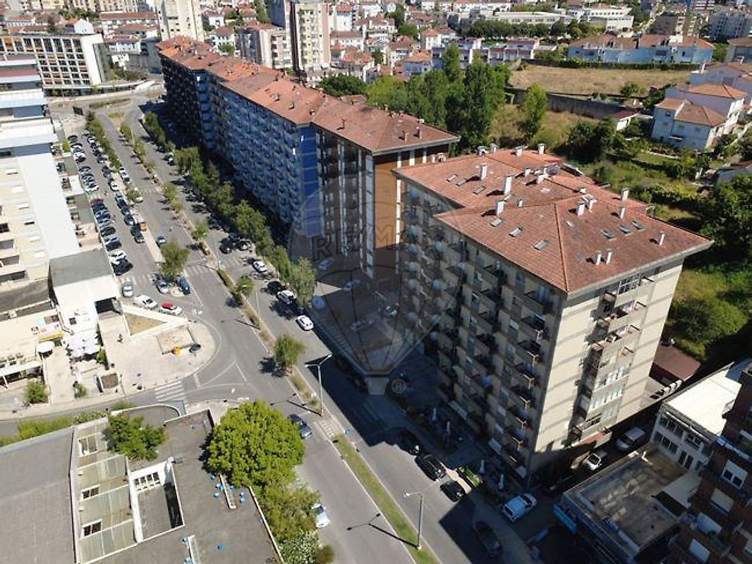Apartamento T3 - Santo António dos Olivais, Coimbra, Coimbra
