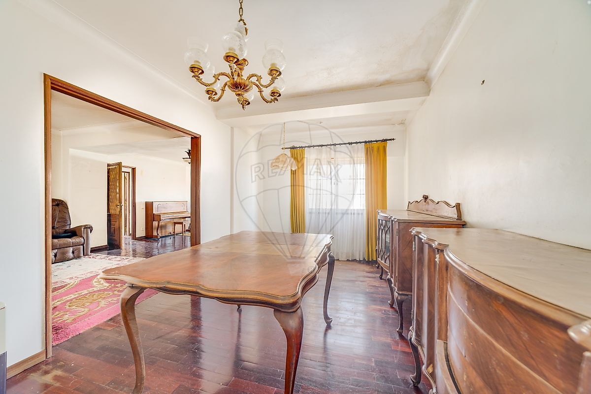 listing 123441446-32 picture-0