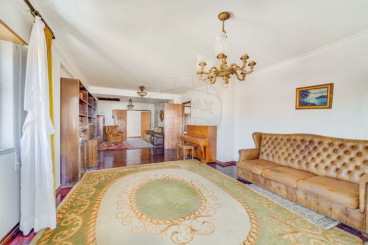 listing 123441446-32 picture-0