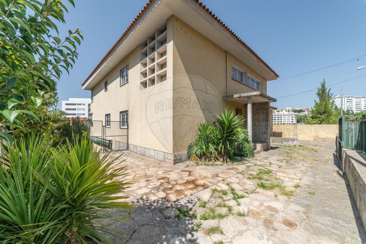 listing 123441446-32 picture-0