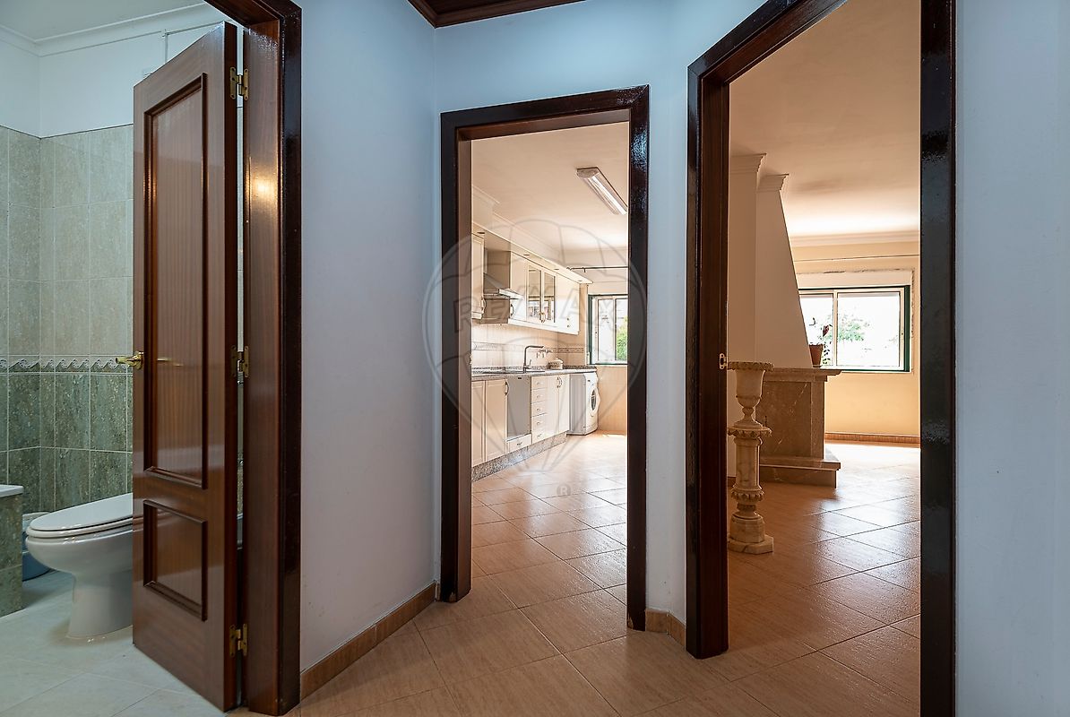 listing 123441446-30 picture-0