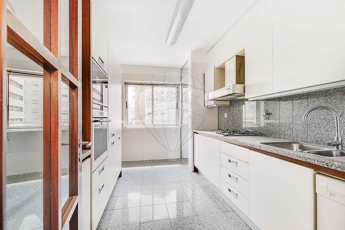 listing 123441319-71 picture-0