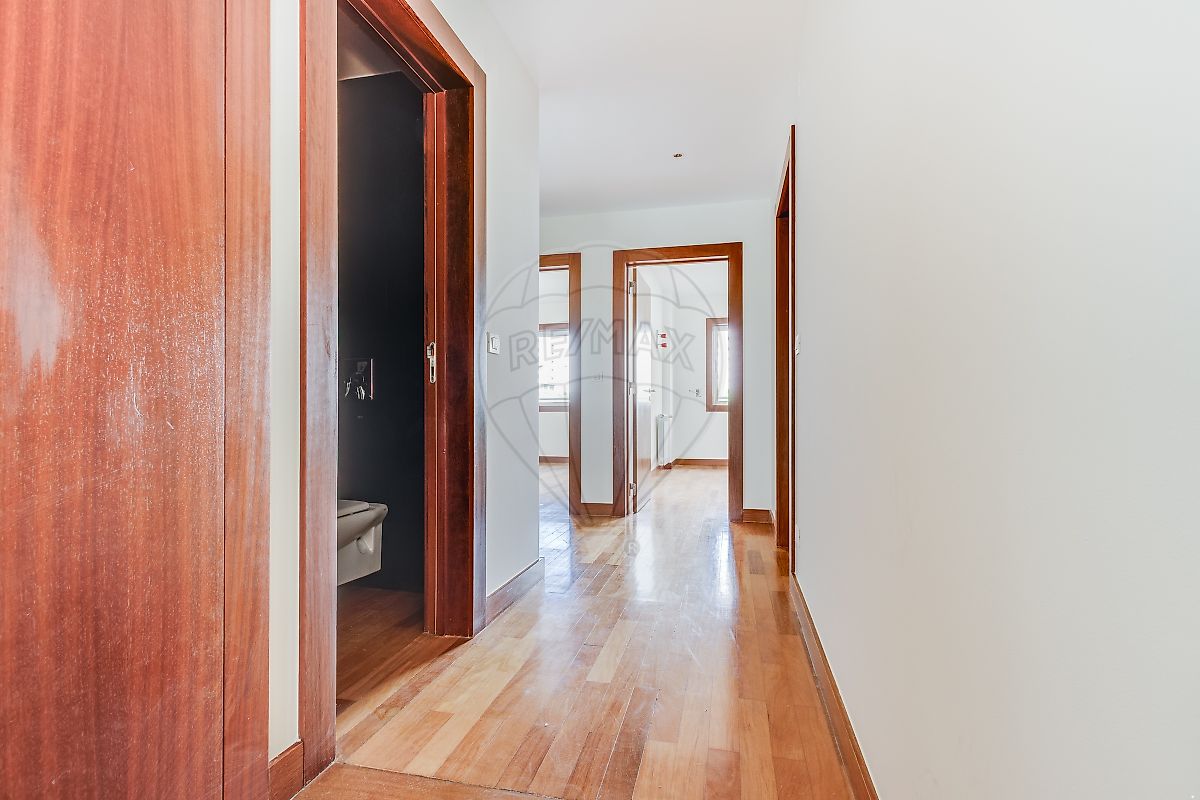 listing 123441319-71 picture-0