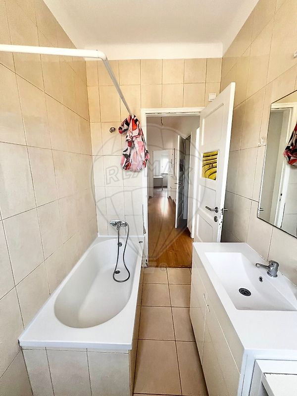 listing 123441452-88 picture-0