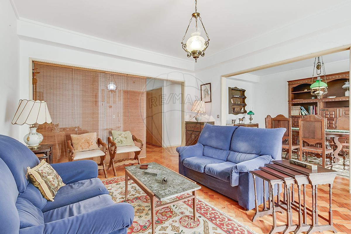 Apartamento T5 para venda