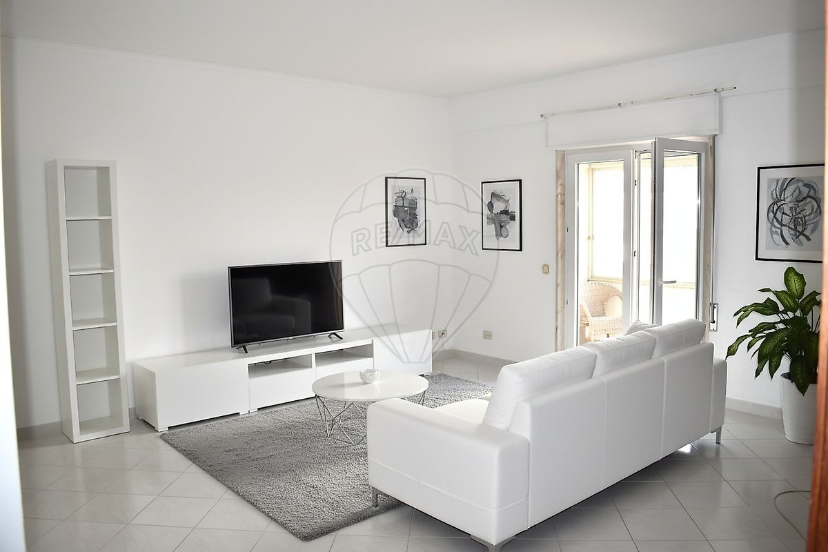 Apartamento T2 à venda em Loulé