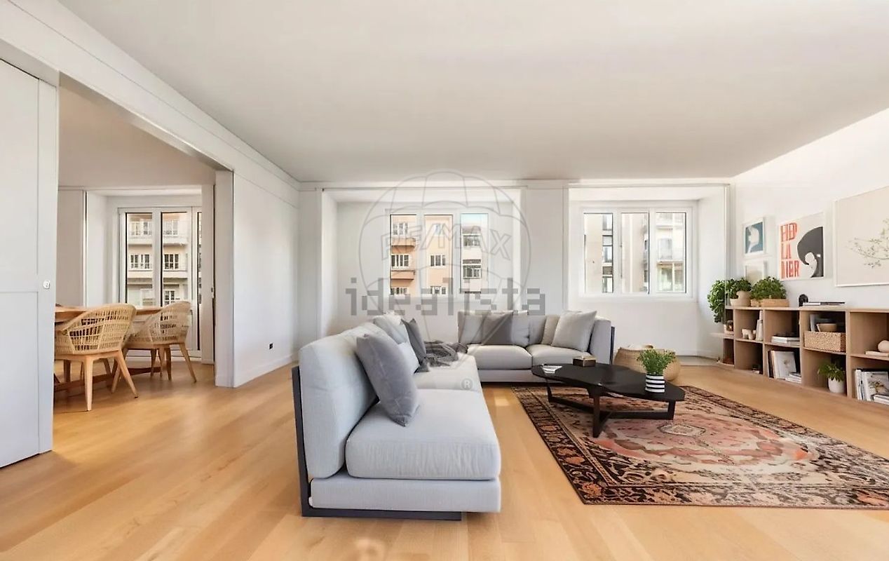 Apartamento T4 à venda em Lisboa