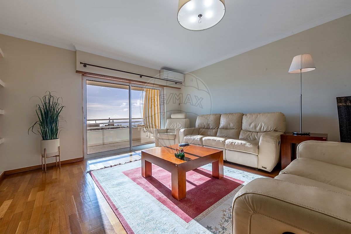 Apartamento T3 à venda em Cascais