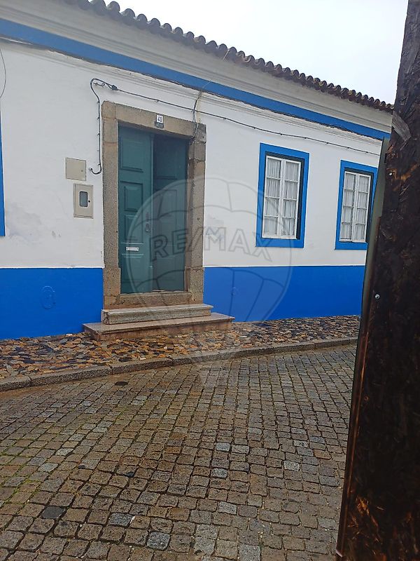 Moradia T17 à venda em Vidigueira