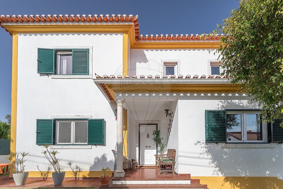 Moradia T4 à venda em Sintra