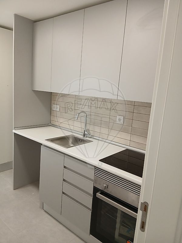 Apartamento T1 à venda em Amadora