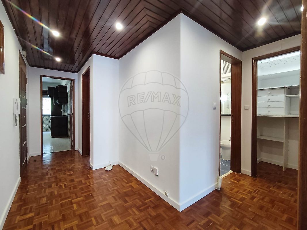 Apartamento T2 à venda em Oeiras