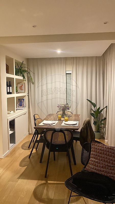 Apartamento T2 para arrendar em Oeiras