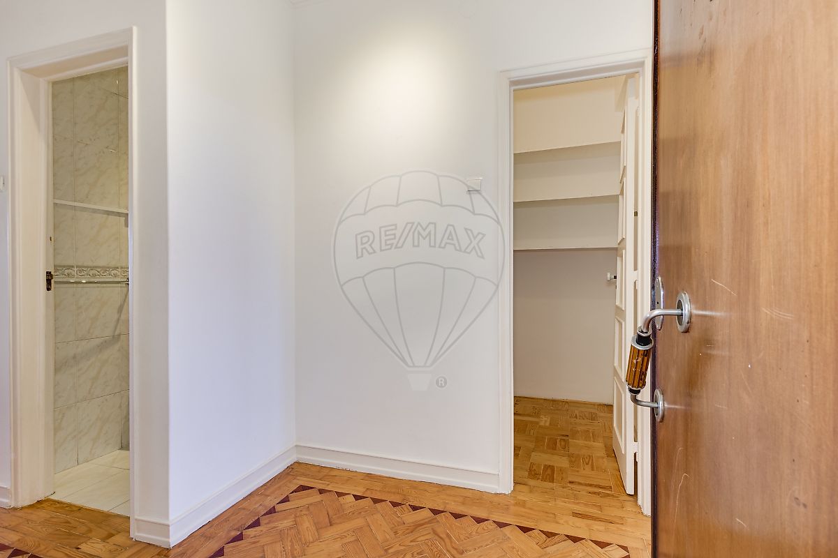 Apartamento T2 à venda em São Vicente, Lisboa — foto 3