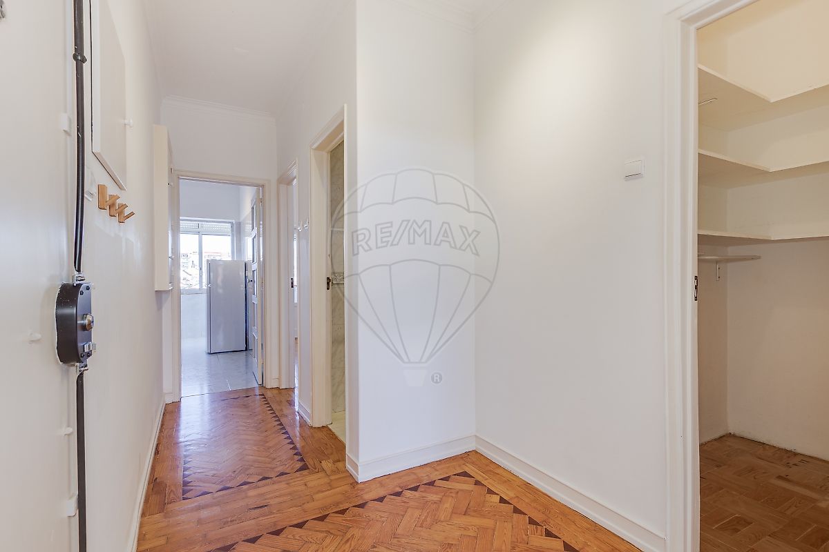 Apartamento T2 à venda em São Vicente, Lisboa — foto 4