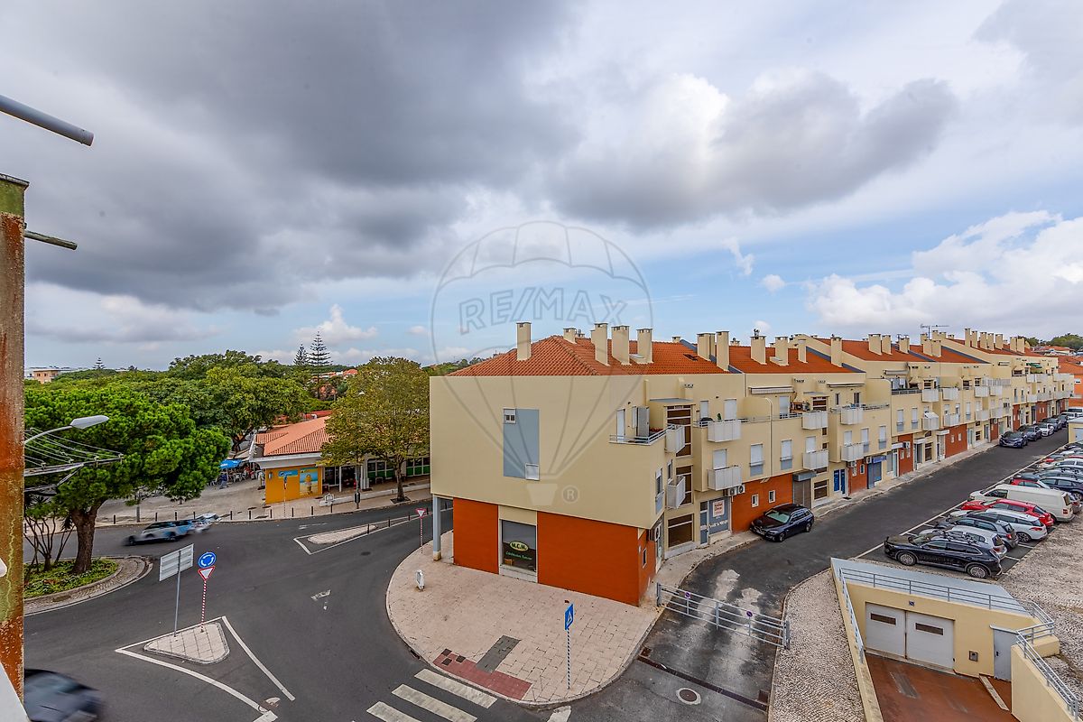 Apartamento T2 à venda em Carnaxide e Queijas, Oeiras — foto 12