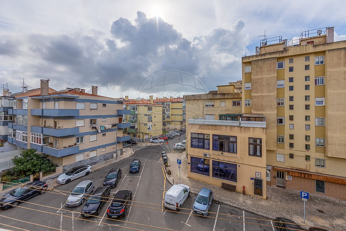 Apartamento T2 à venda em Carnaxide e Queijas, Oeiras — foto 21