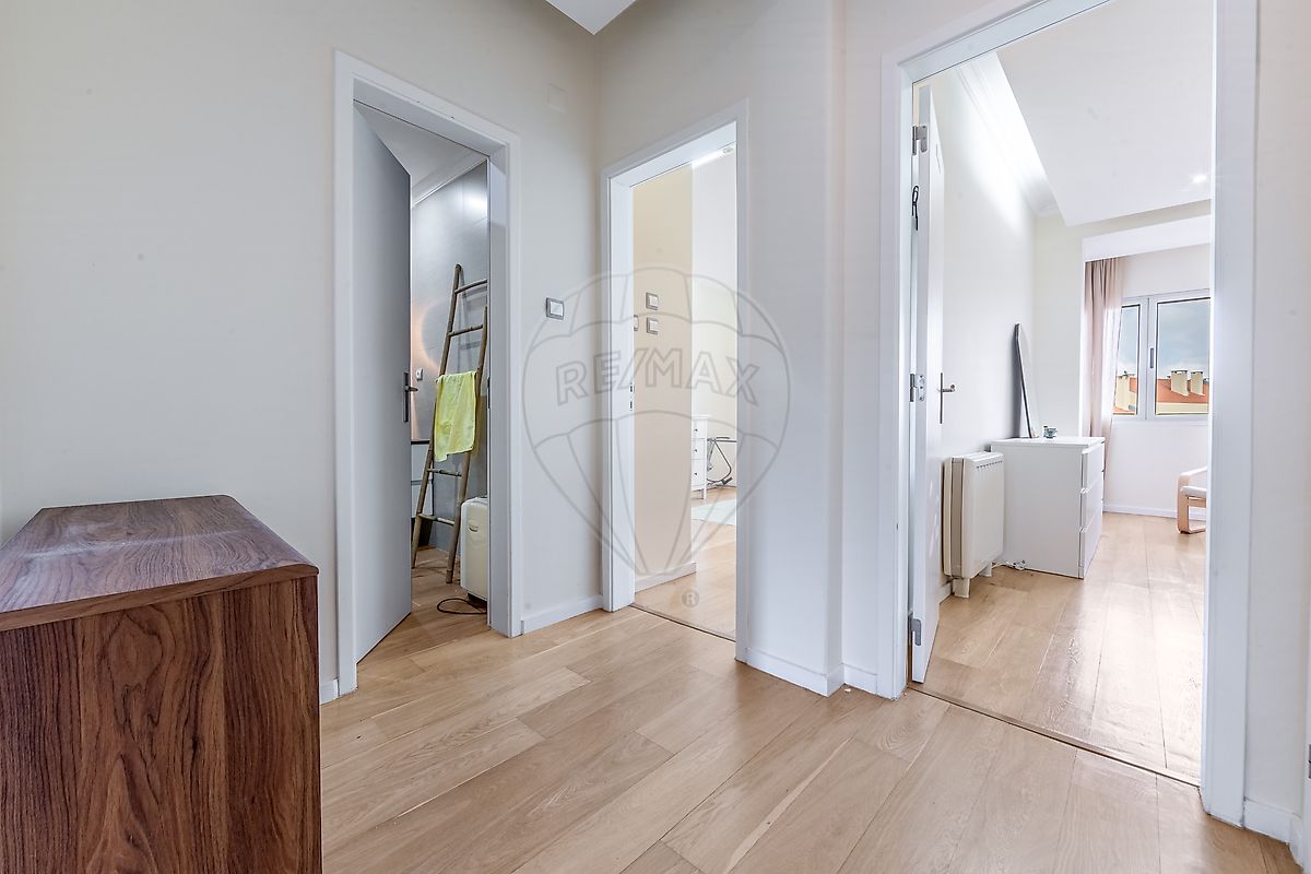 Apartamento T2 à venda em Carnaxide e Queijas, Oeiras — foto 3