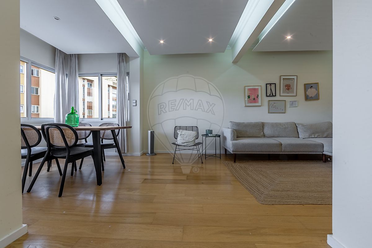 Apartamento T2 à venda em Carnaxide e Queijas, Oeiras — foto 15