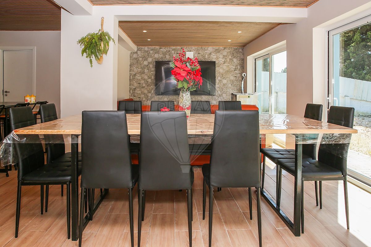 Moradia T4 à venda em Azambuja