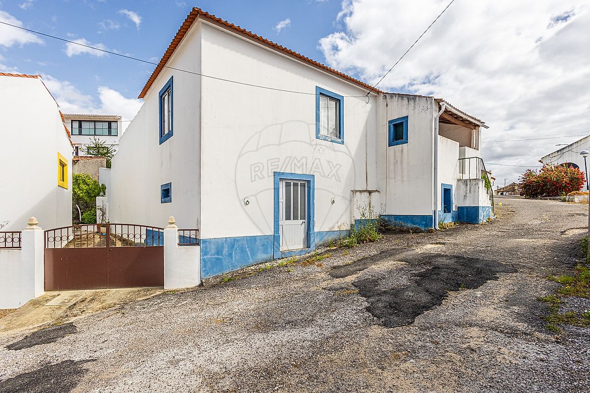 Moradia T2 à venda em Azambuja