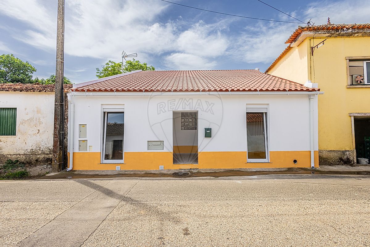 Moradia - Almoster, Santarém, Santarém