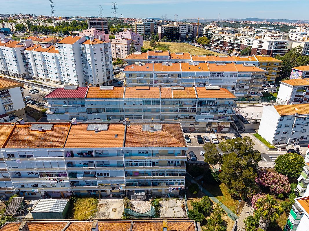Apartamento T3 à venda em Loures