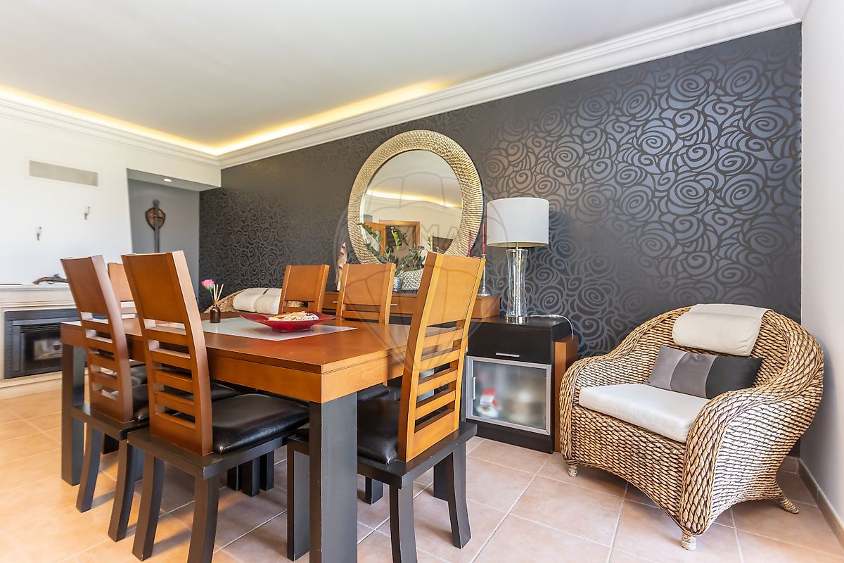 listing 123501087-84 picture-0