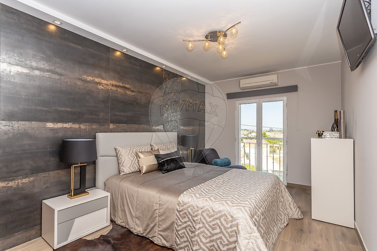 listing 123501087-84 picture-0