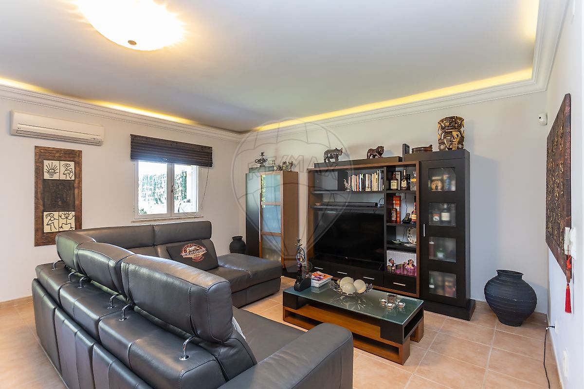 listing 123501087-84 picture-0