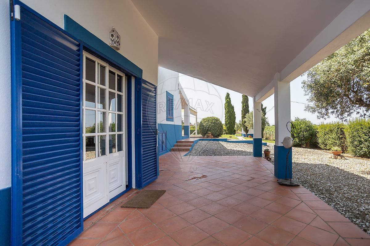 listing 123501062-52 picture-0