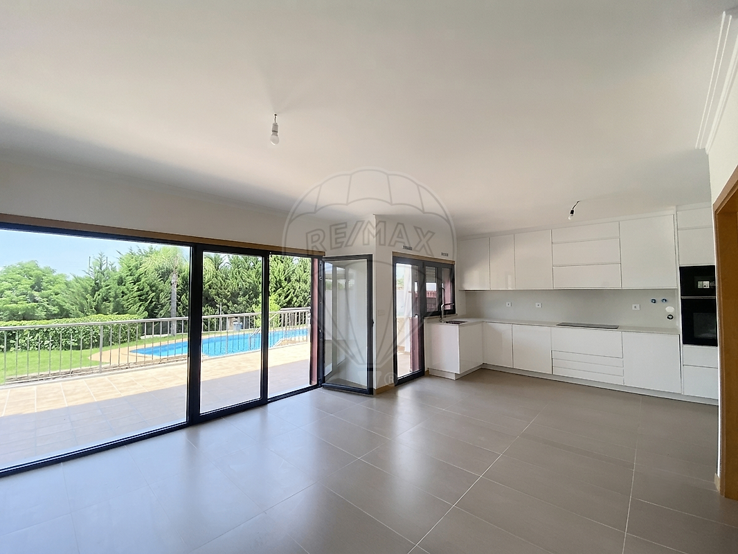 Apartamento T2 à venda em Albufeira