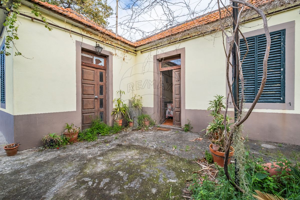 listing 123511061-204 picture-0
