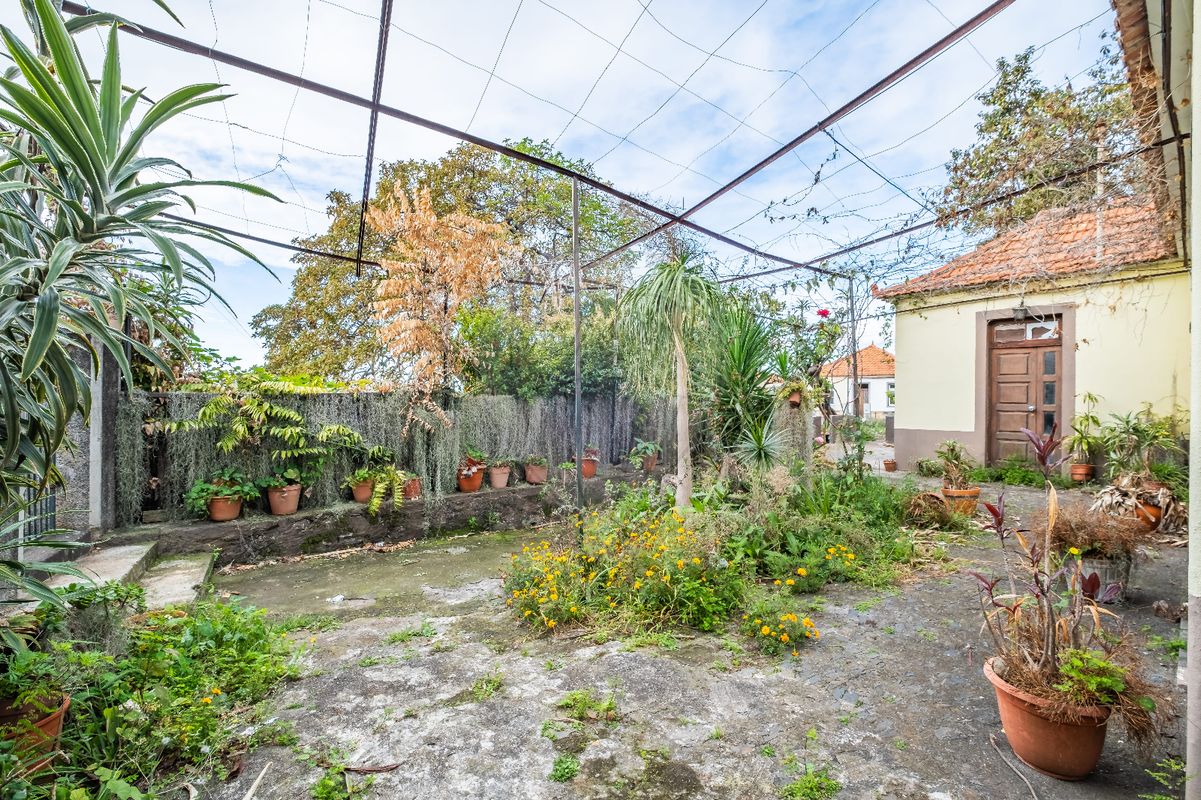 listing 123511061-204 picture-0