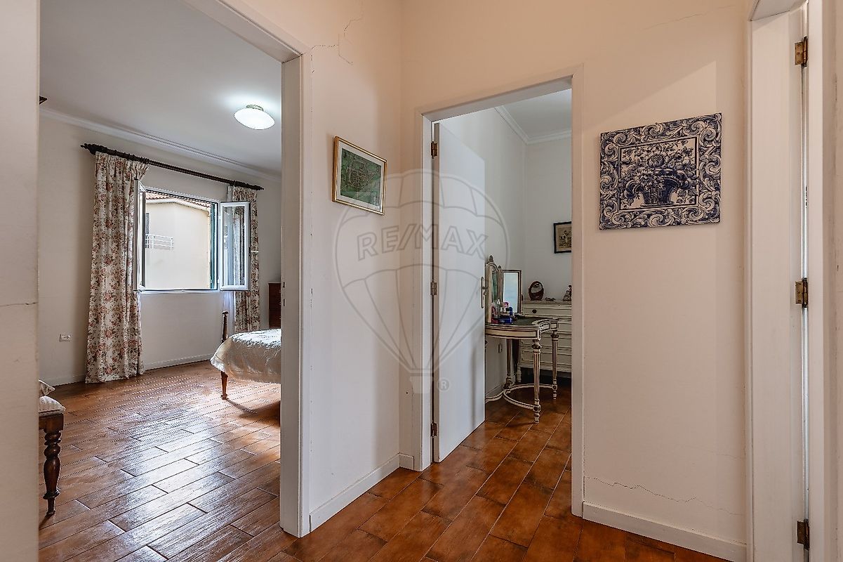 listing 123511068-82 picture-0