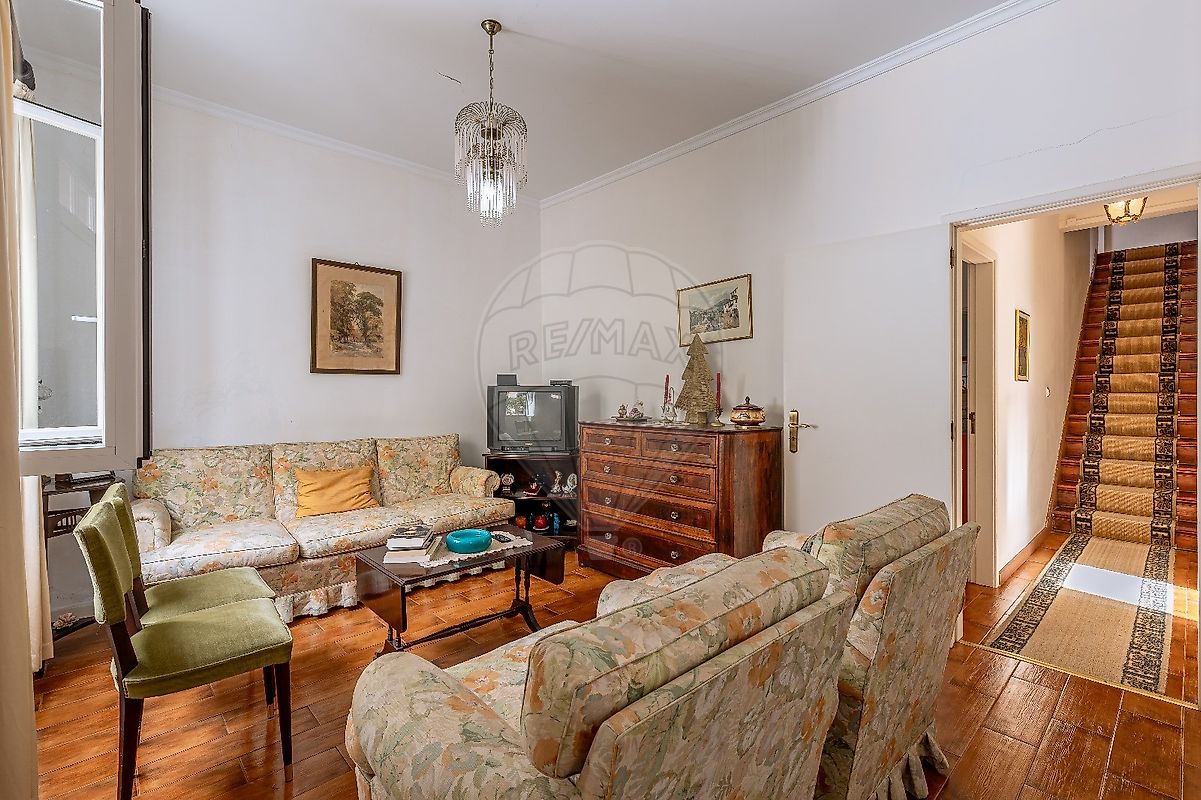 listing 123511068-82 picture-0