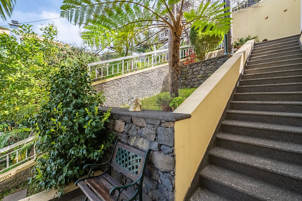listing 123511061-211 picture-0