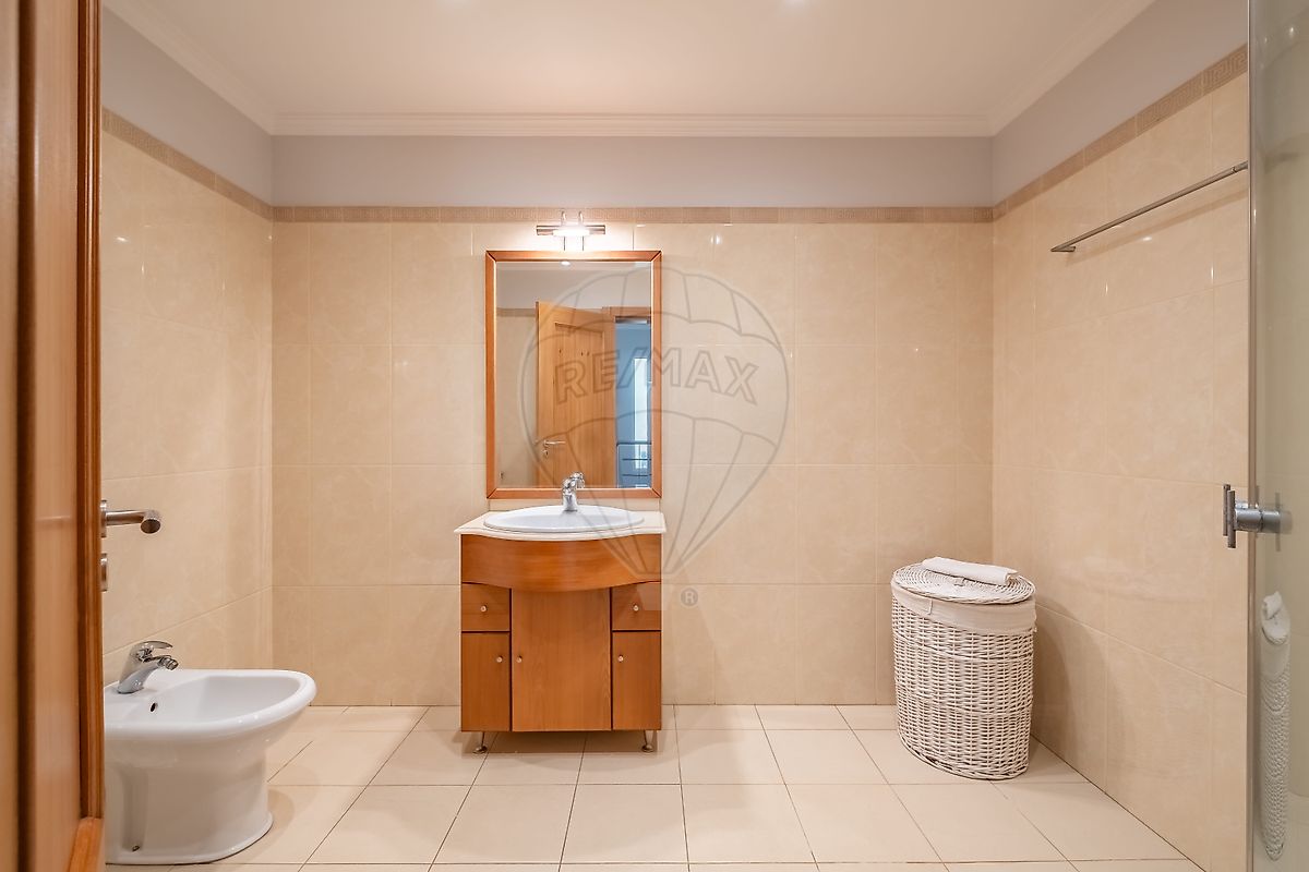 listing 123511061-211 picture-0