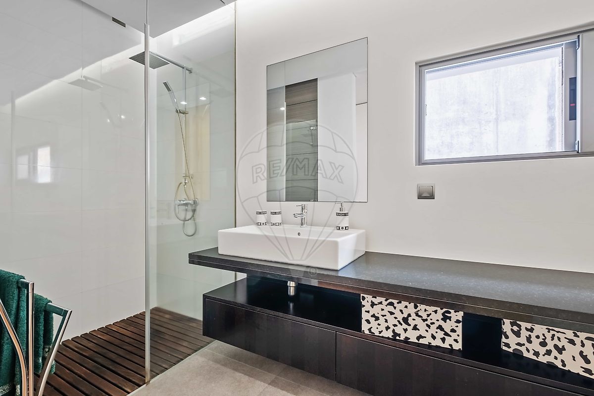 listing 123511061-214 picture-0