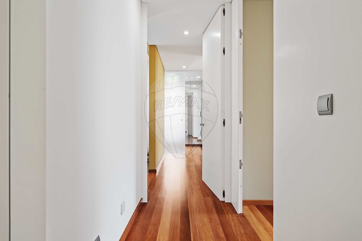 listing 123511061-214 picture-0