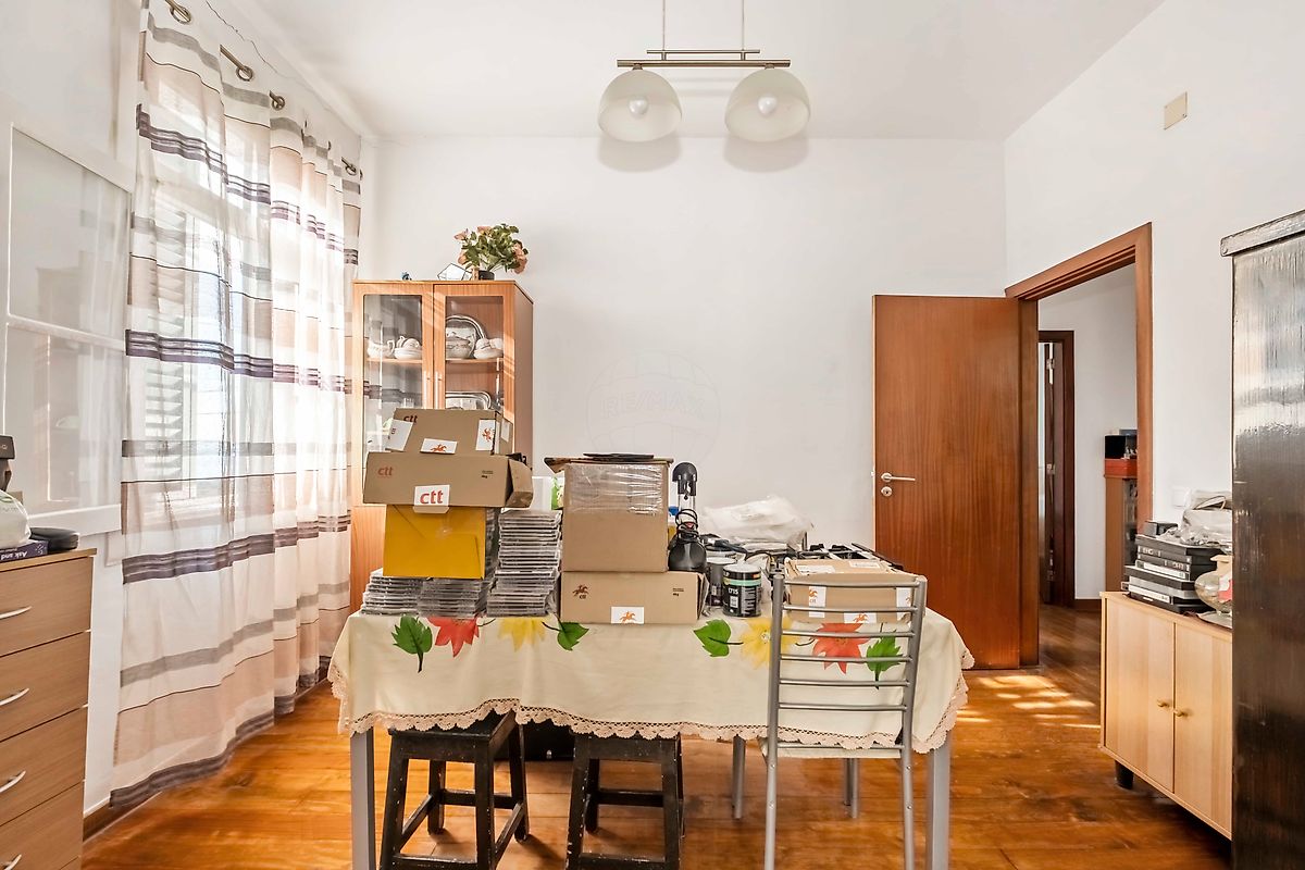 listing 123511036-1073 picture-0