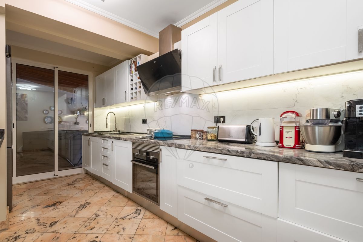 listing 123511061-227 picture-0