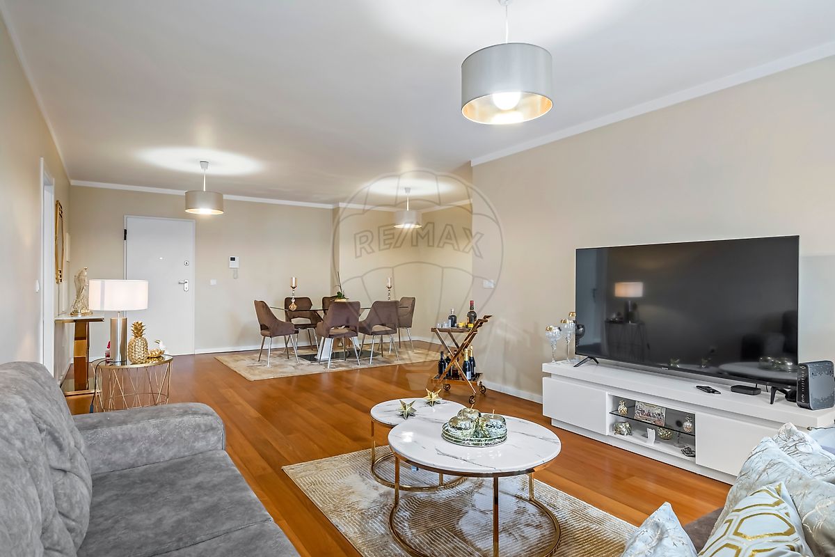 Apartamento T3 à venda em Funchal