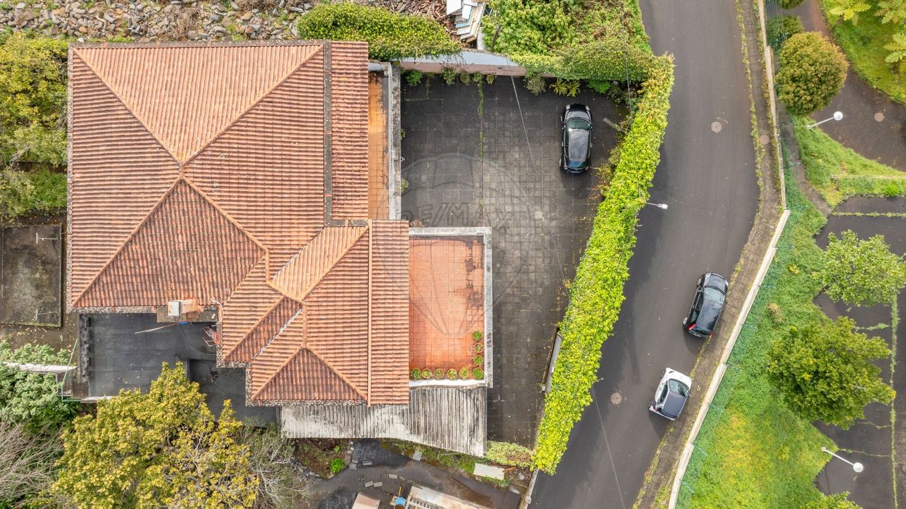listing 123511196-39 picture-0