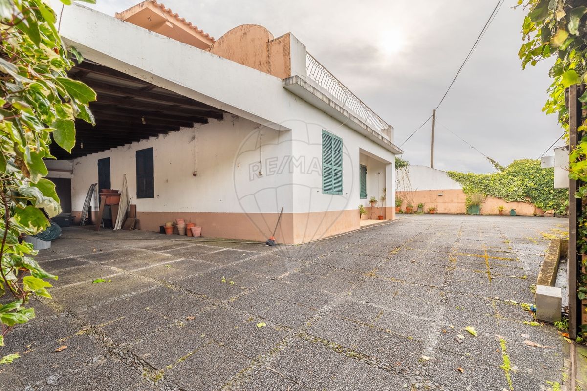listing 123511196-39 picture-0